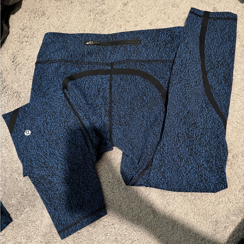 Lululemon blue size 8 25” leggings